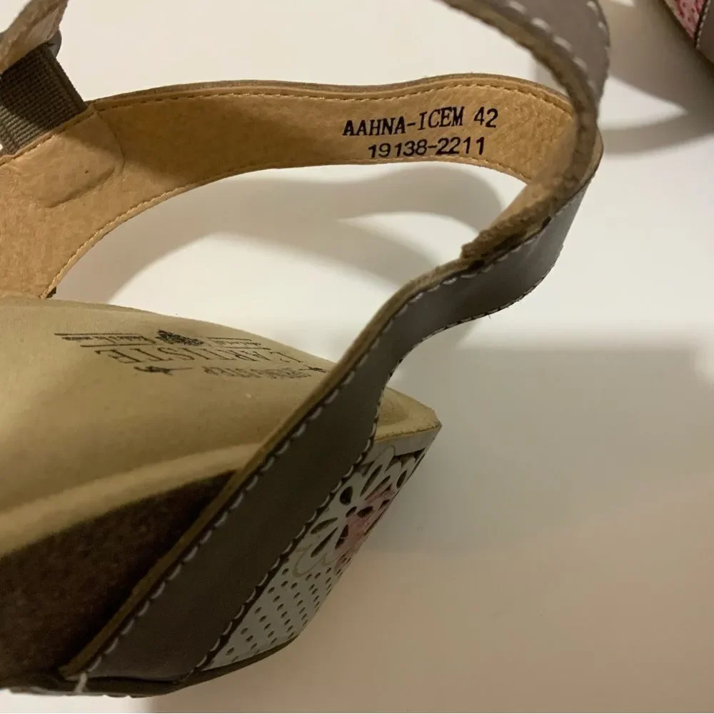 NWOT L’Artiste Leather Shoes AAHNA  flower cutout design size 42 (10.5 /11) - Picture 14 of 16